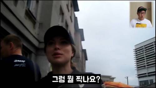우크라이나 여경.jpg