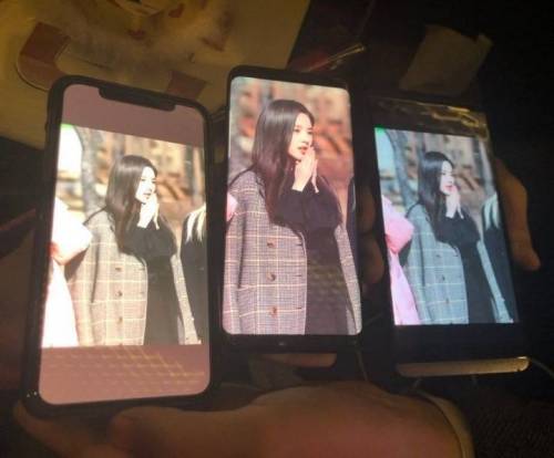 인터넷에서 색감 질문하는게 의미없는 이유.jpg