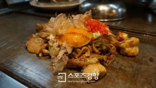 전남친이 물어봤다는 맛집 ‘오사카 모미지’ 다녀옴.mp4