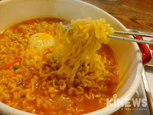 [스압] 다이어트 중엔 절대 먹지 말아야 하는 음식들.jpg