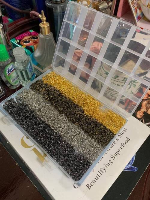 부품함 대참사.jpg
