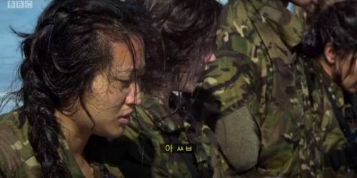 [스압] 이근대위가 파괴해버린 영국 서바이벌 프로그램.jpg