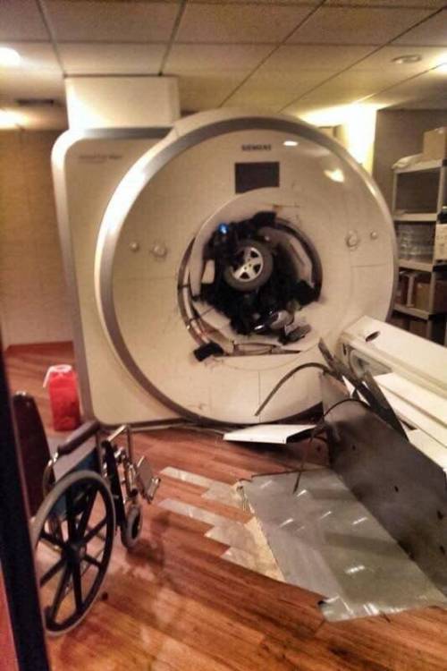 MRI 사고 사례들.jpg