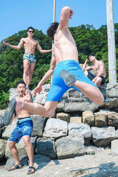 초딩 사천왕 짤 근황.jpg