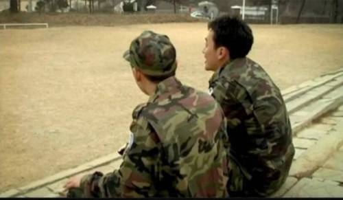 싫어하는 사람이 군대 후임으로 옴.jpg