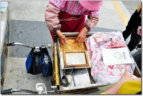 부산에서만 팔았다는 길거리음식.jpg