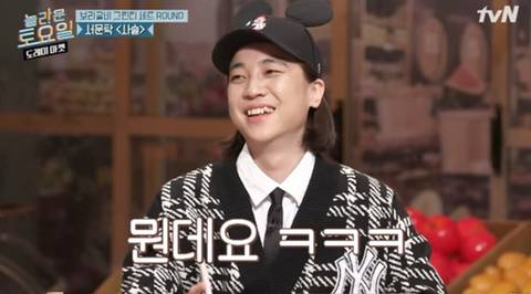요즘 머리 길이 애매한데 모자 쓰는 사람들이 피할 수 없는 구간.jpg