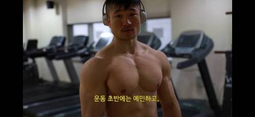 흔한보디빌더.jpg