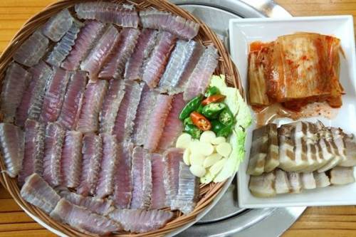 한국 때문에 멸종될뻔한 생선.jpg
