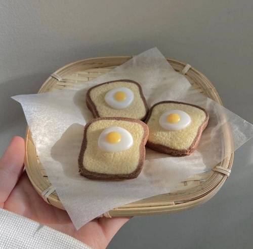 [스압] 이렇게 작고 귀여운 저를... 정말 드실 건가요...?