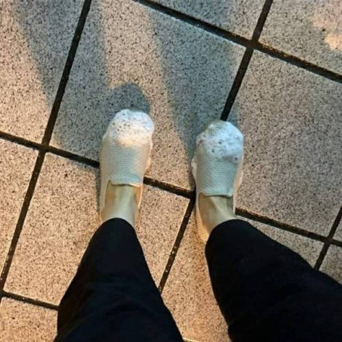 아빠가 빨아준 신발.jpg