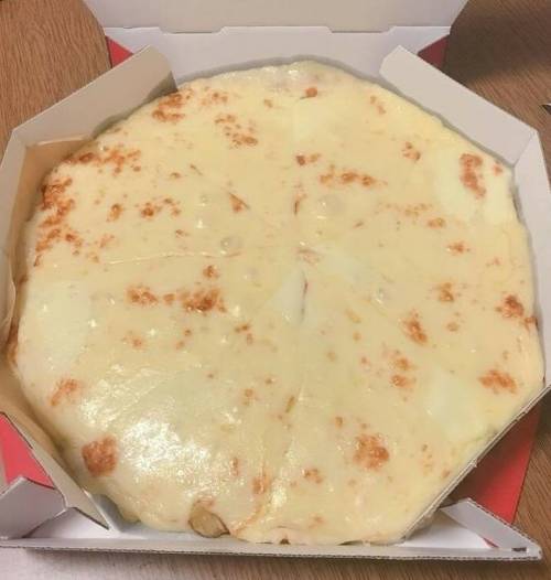 피자 치즈 추가 대참사.jpg