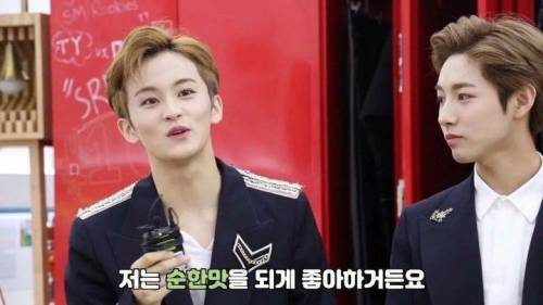 서로 이해 못한다는 라면맛 투탑.....jpg
