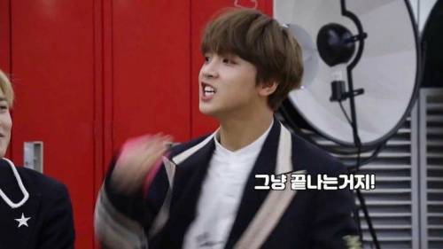 서로 이해 못한다는 라면맛 투탑.....jpg