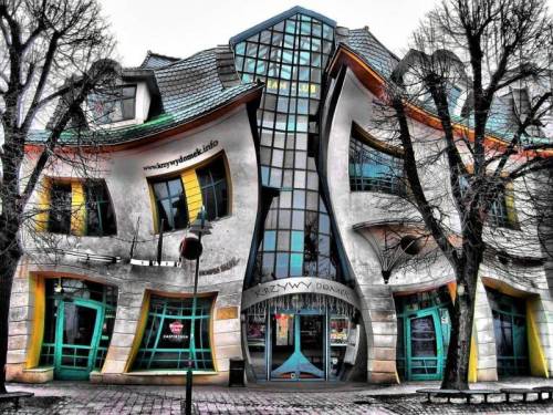 CNN 선정 '유럽에서 가장 기이한 건물'