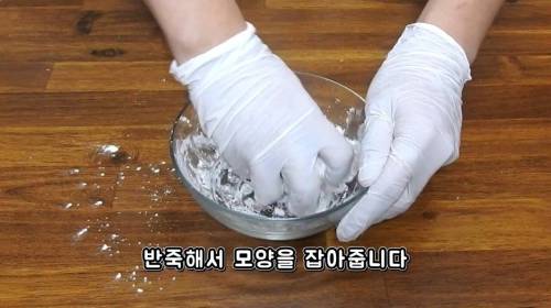 [스압] 먹으면 수중호흡이 가능해진다는 빵.jpg
