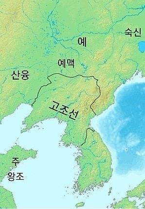 클레오파트라 시점에서 피라미드 세월 체감해보기.jpg