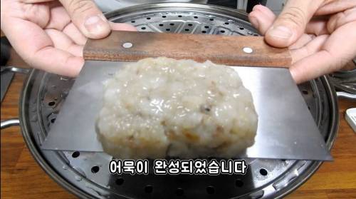 [스압] 먹으면 수중호흡이 가능해진다는 빵.jpg
