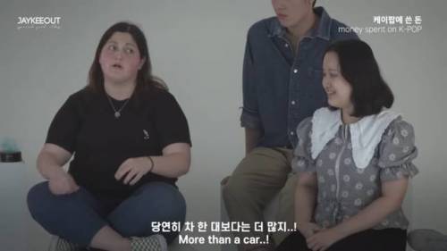 [스압] K-POP 외국인 팬이 케이팝에 쓴 돈.jpg
