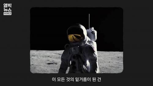 [스압] 64년전 지구를 떠난 개 .jpg