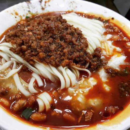 90년 전통의 중국 순두부면...jpg