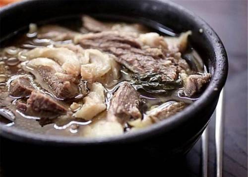 서울 강북에서 가장 비싼 국밥을 팔았다는 식당