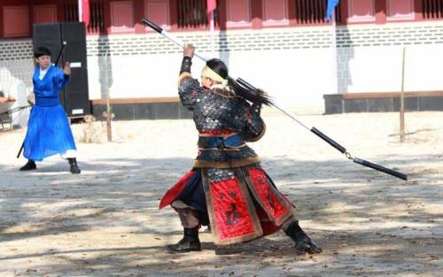 [스압] 조선군이 일본군과 백병전 열세를 극복한 뭉둥이.jpg