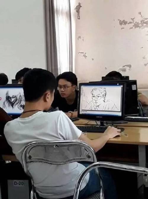 수업시간에 딴짓하는 사람들.jpg