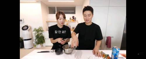 인교진이 만든 편의점 디저트 레시피.jpg