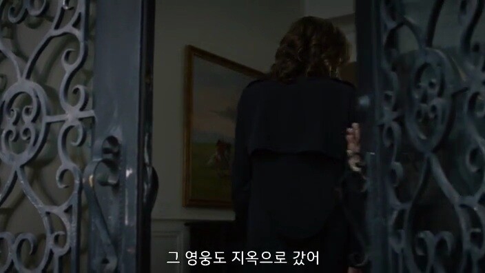 왓치맨의 히어로들이 죽어서 신을 만난다면.jpg