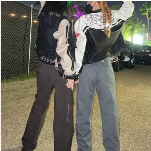 요즘 유행하는 바지 스타일 