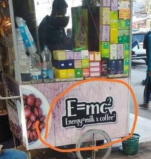 E=mc² 를 정의한다