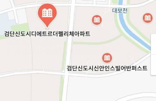 점점 기상천외해지는 국내 아파트 이름들