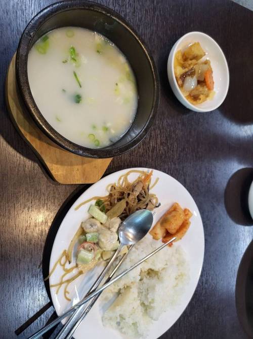 어제자 역대급 결혼식 후기.jpg