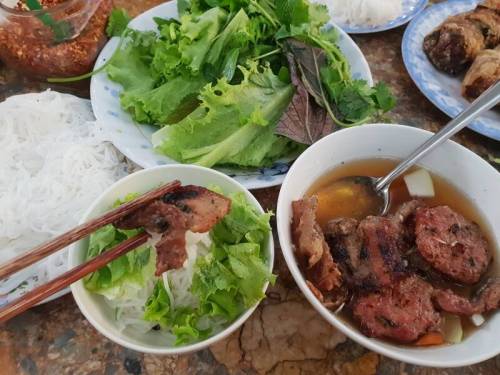 한국인들이 해외여행 가면 그지역에서 꼭 먹어보는 음식들