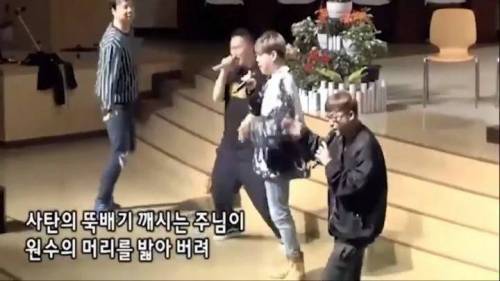 시어머니가 교회 다니면 한달에 500씩 용돈 준다 하면?
