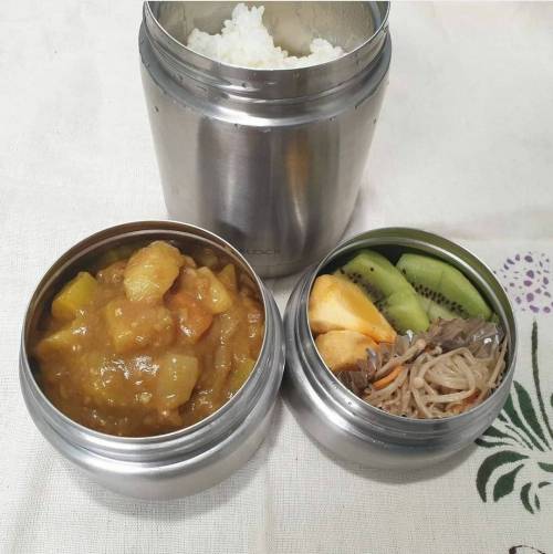 수능 앞두고 도시락 예행 연습중이신 수험생 어머님들.jpg