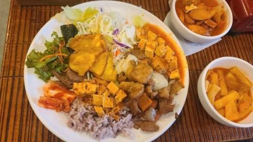 강남역 한식뷔페 7,500원.jpg