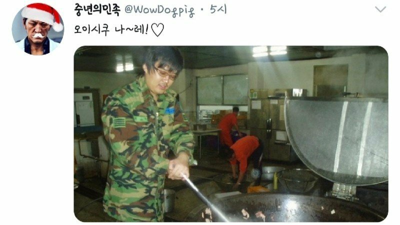 국내 최대규모의 메이드카페.jpg