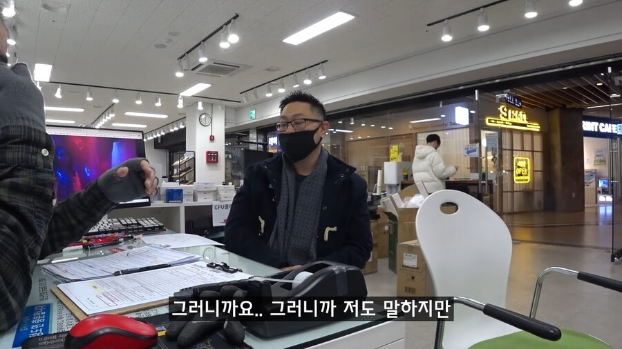 저는 그래픽 작업해야해서 3천번대 그래픽카드가 필요해요