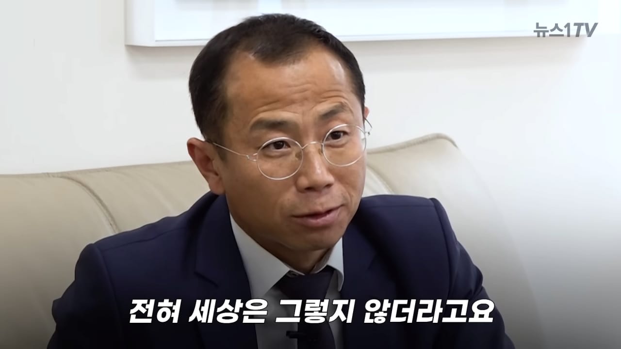 아직도 대한민국이 충분히 개천에서 용날수 있는 사회라고 말...