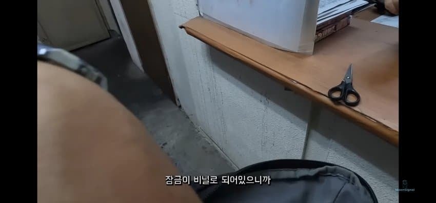 가성비 쩌는 비즈니스 호텔을 방문한 여행객