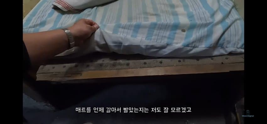 가성비 쩌는 비즈니스 호텔을 방문한 여행객