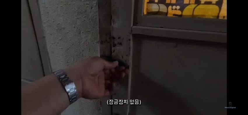 가성비 쩌는 비즈니스 호텔을 방문한 여행객