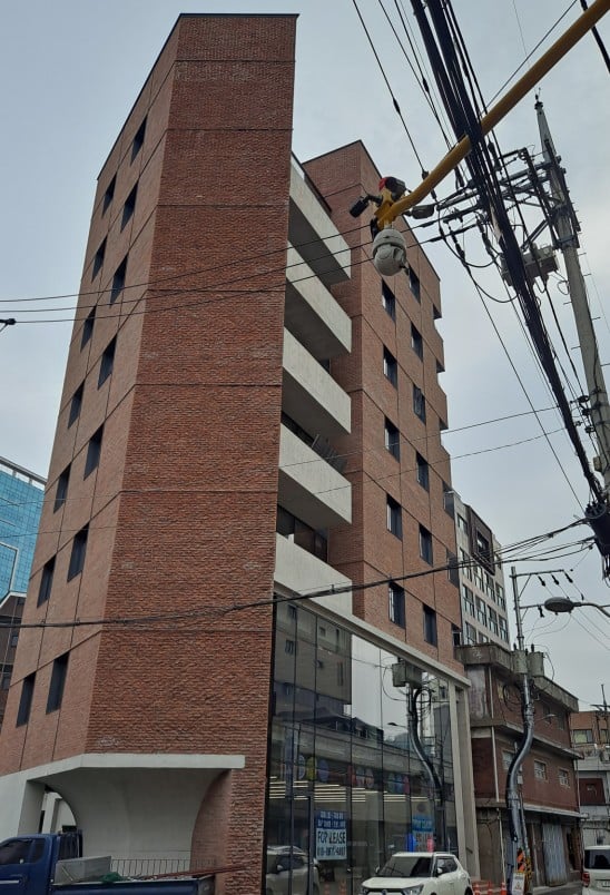 요즘 서울 성수동에 짓는 건물들jpg