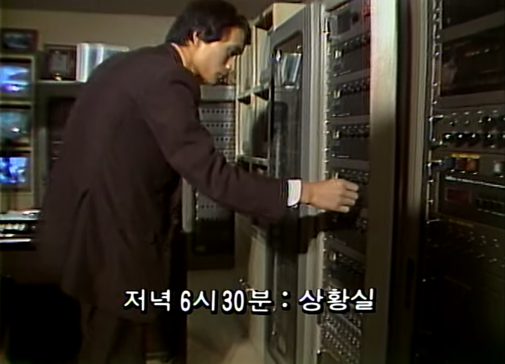 지금봐도 개빡신거 같은 80년대 기숙재수학원.jpg