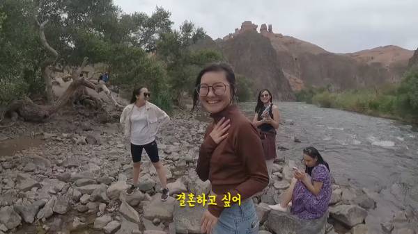 30대 한국 남자가 카자흐스탄에 가면 생기는 일.jpg