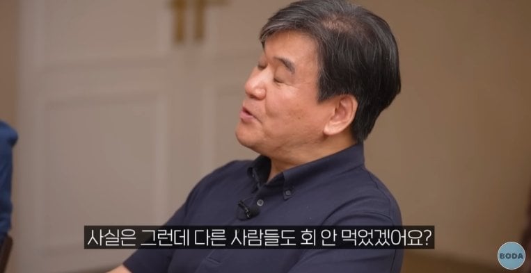 한국 일본 중국중에 회를 가장 처음먹은나라.jpg