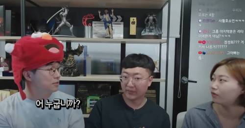 슈카월드도 부러워하는 모든 유튜버들의 꿈.jpg