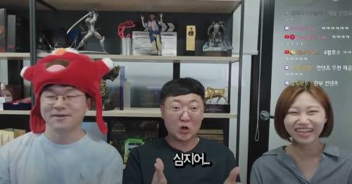 슈카월드도 부러워하는 모든 유튜버들의 꿈.jpg